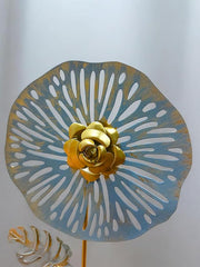 METAL FLOWER & LEAF TABLE DECOR. - Naksh Numa